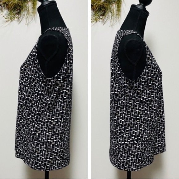WHBM V Neck Black & White Sleeveless Top Size M - Picture 4 of 6